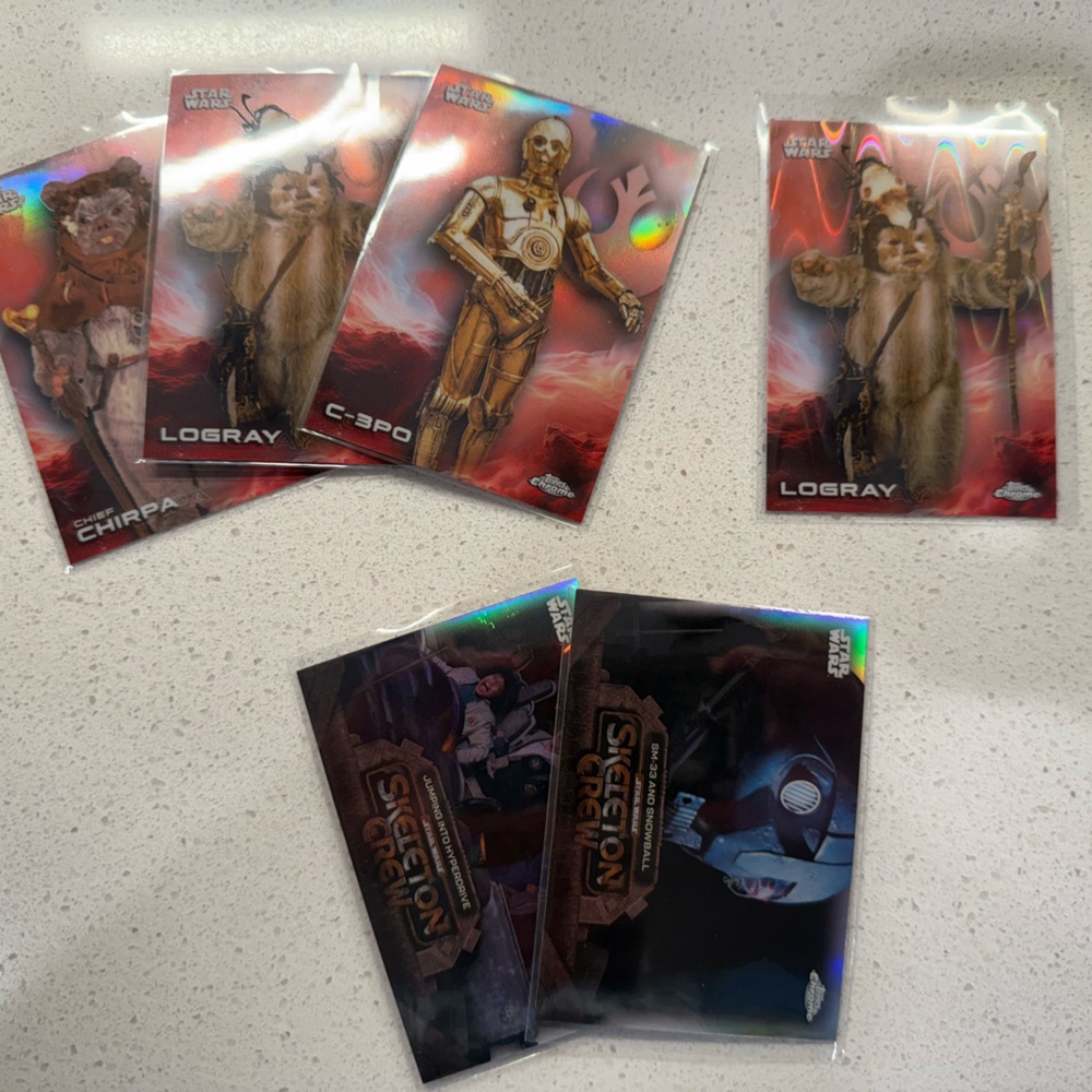 Lot of Topps Chrome 2025 Star Wars Trading Cards
